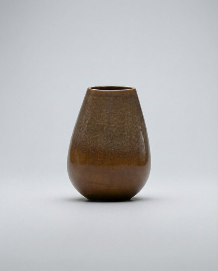 Wabi-Sabi Tarzı Taba Rengi Seramik Vazo