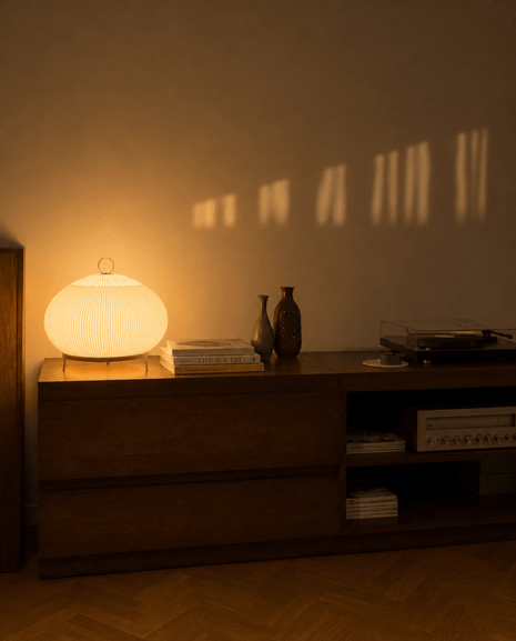 Mid-Century Modern Akordeon Dokulu Küresel Masa Lambası