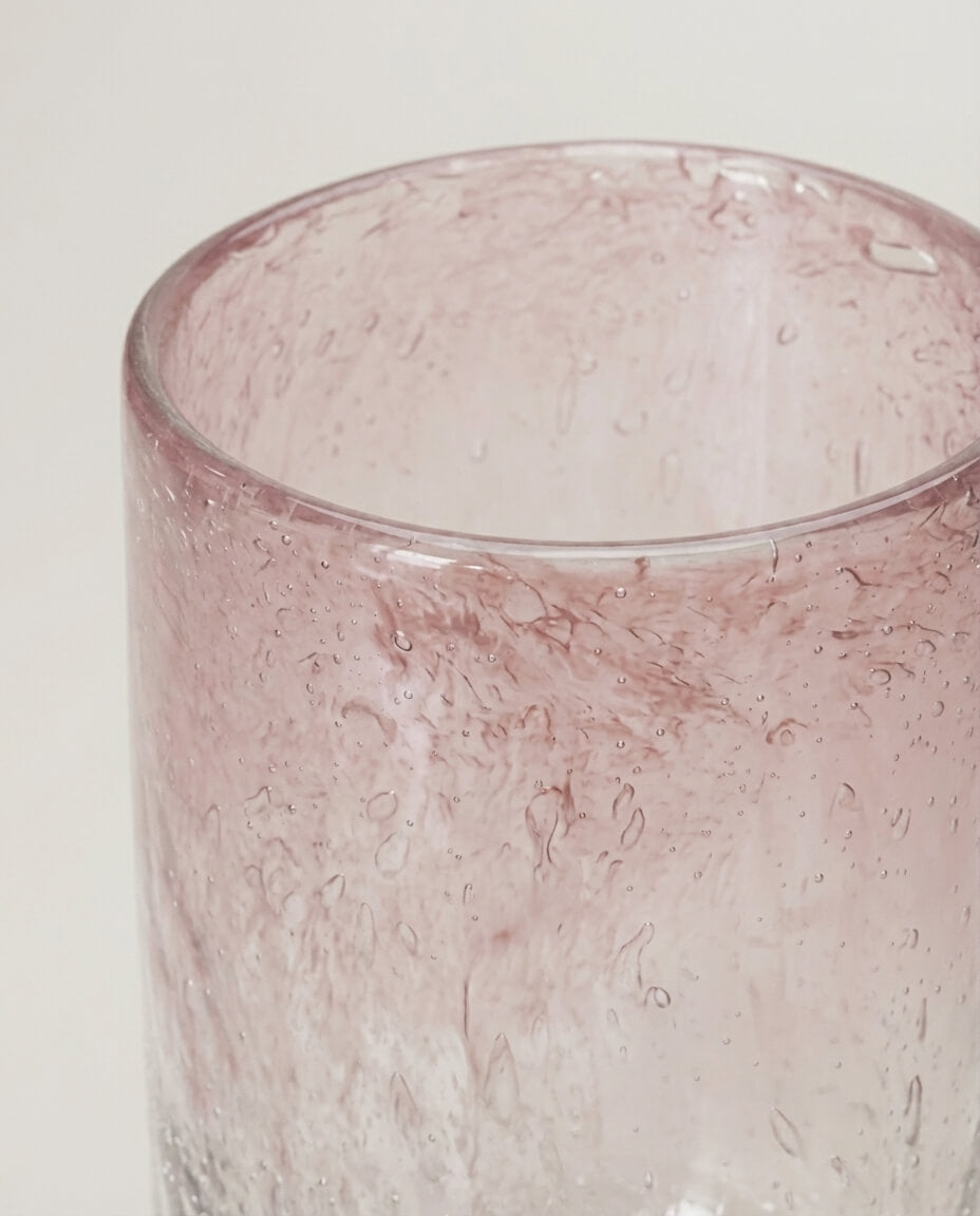 Pastel Pembe ve Şeffaf Geçişli Dokulu Cam Vazo